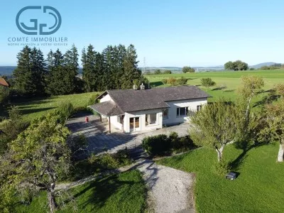 Villa individuelle sur une grande parcelle proche de la nature