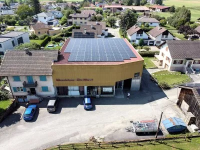 Surface de stockage de 367 m2 à louer au centre de Courgenay